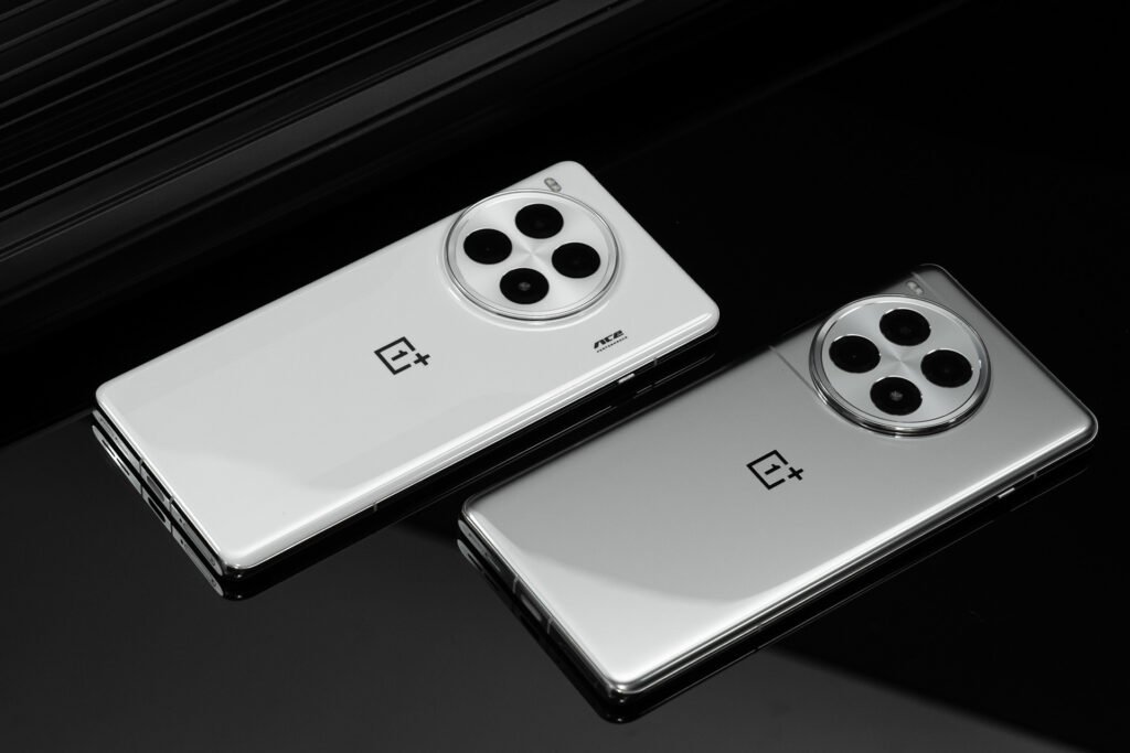OnePlus Ace 3 Pro