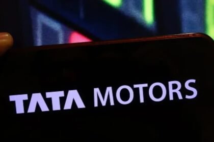 Tata Motors Share
