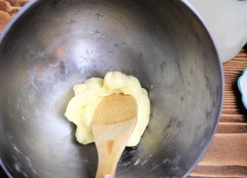 How to make butter with raw milk