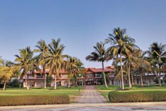 Couples love planning a one day picnic near Ahmedabad