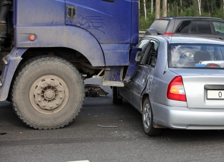 Best Commercial Truck Accident Lawyer in Kansas