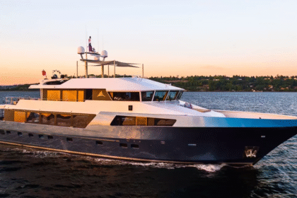 High-End Yacht Charter Brokers in Alaska