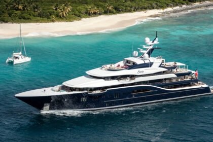 High-end yacht charter brokers in New Mexico