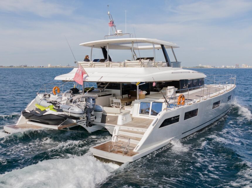 High-End Yacht Charter Brokers in Michigan