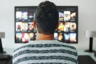How to Safely Use CrackStreams
