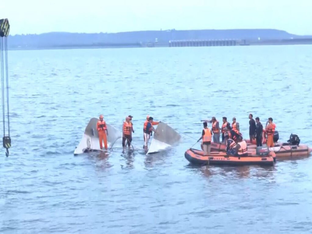 Jabalpur Cruise Accident